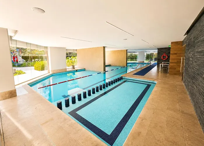 Stunninghi-risepolancopoolhottubh-speed Wifi Apartment